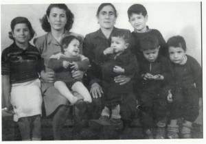 1944